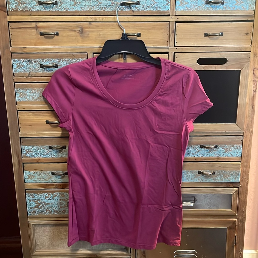 No Boundaries top